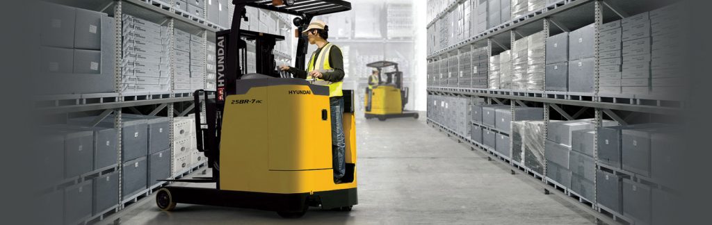 Forklift Reach Truck di Bekasi